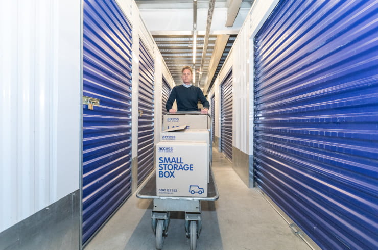 Access Self Storage Battersea - corridor