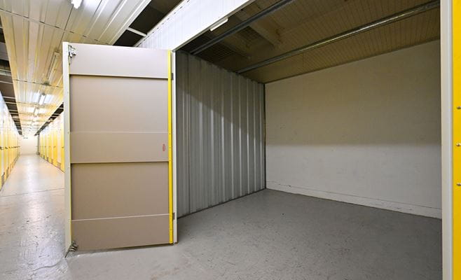 Storage unit for rent near Beckenham