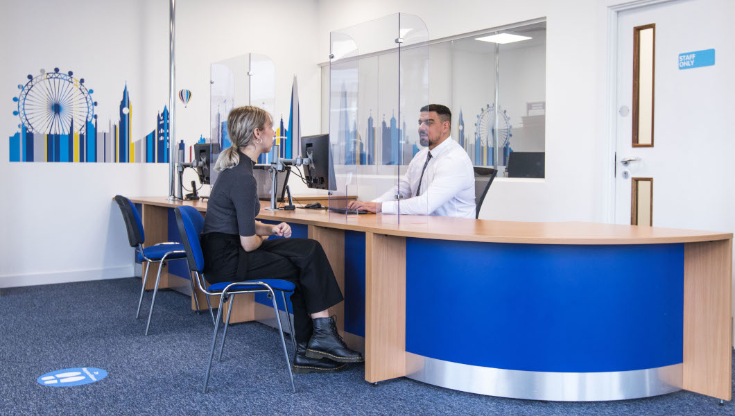 Access Self Storage Bracknell - Reception