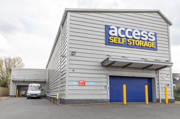 Access Self Storage Cheam - loading bay