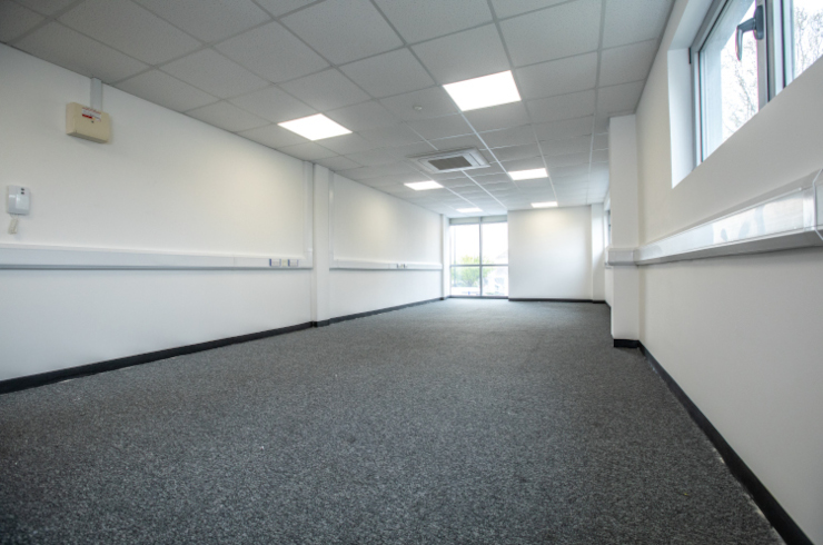 access_offices_cheam_large_office