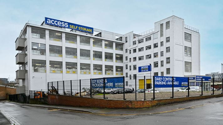 Store front of our secure self storage facility in Coventry