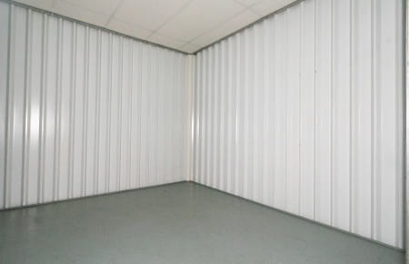 Access Self Storage Ealing - 100 sq.ft. storage unit