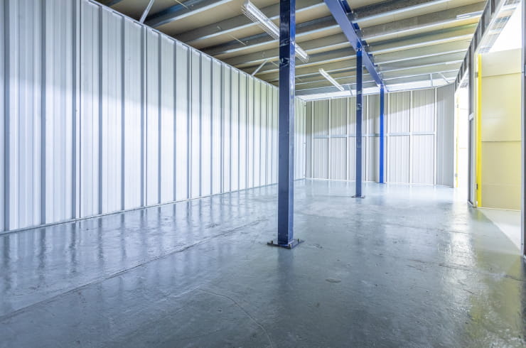 Access Self Storage Hanwell - large unit