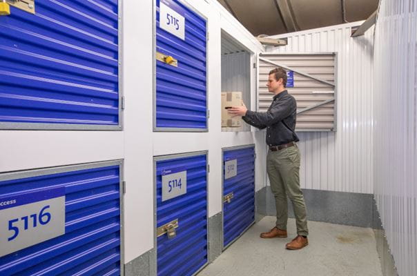 Access Self Storage Hayes - locker