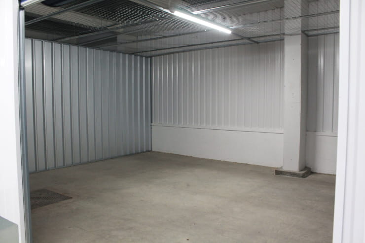 Access Self Storage Kings Cross - large storage unit