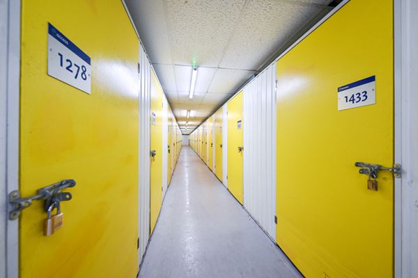 Affordable self storage in Kingston