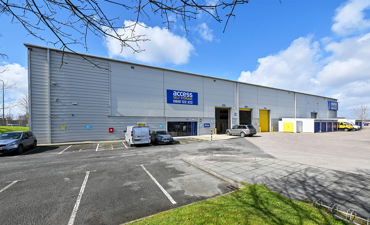 Self storage units in Manchester