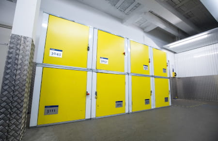 Access Self Storage Mitcham - lockers
