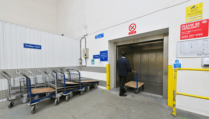 Access Self Storage Birmingham Selly Oak elevator