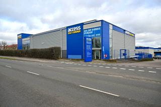 Store front of our Stevenage storage facility 