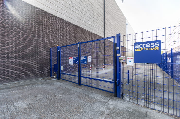 access-offices-wandsworth-entrance-gate