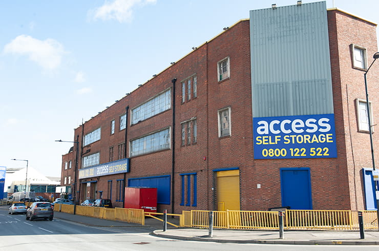 Access Self Storage Wembley - side view