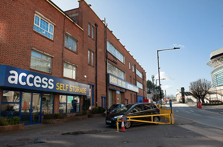 Access Self Storage Wembley - roadway