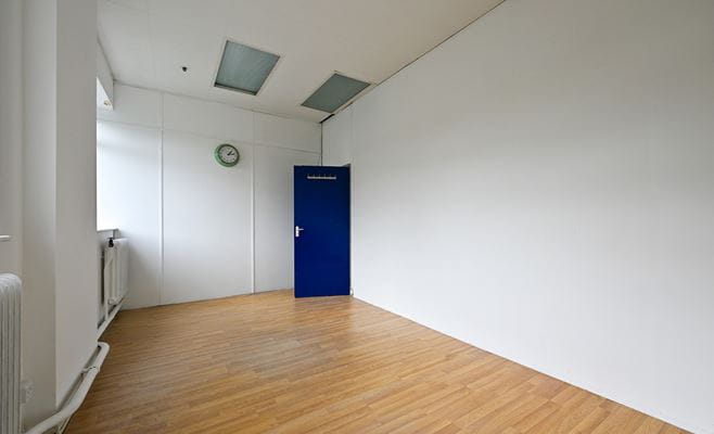 Medium rental office space in West Norwood.