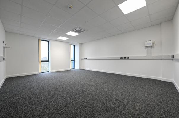 Unfurnished Office in High Wycombe
