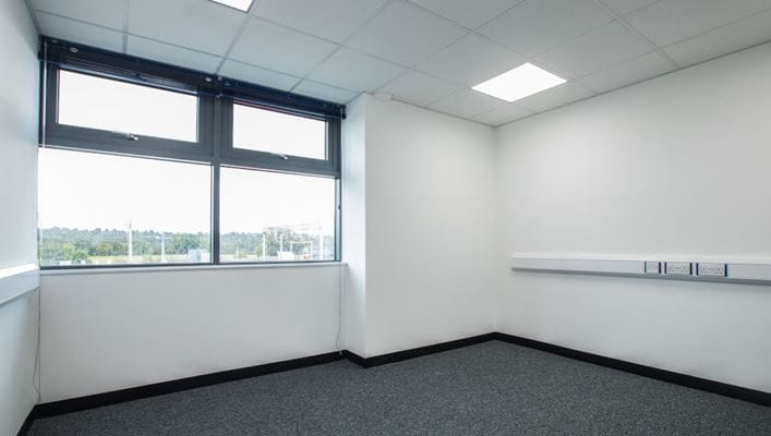 Access Offices in Reading medium office for rent