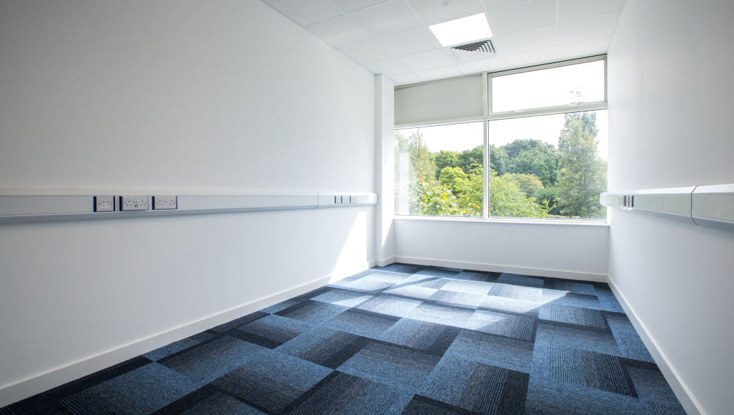 Access Offices Bracknell - small office