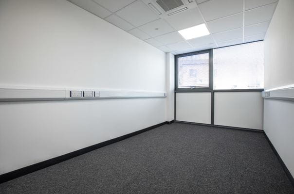 Access Offices Bristol - small office