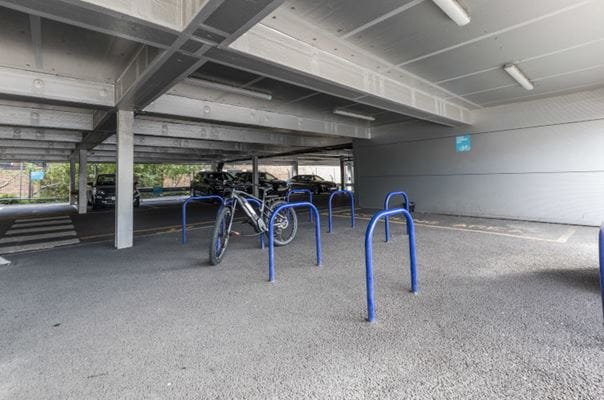 Access Offices Charlton - cycle bay