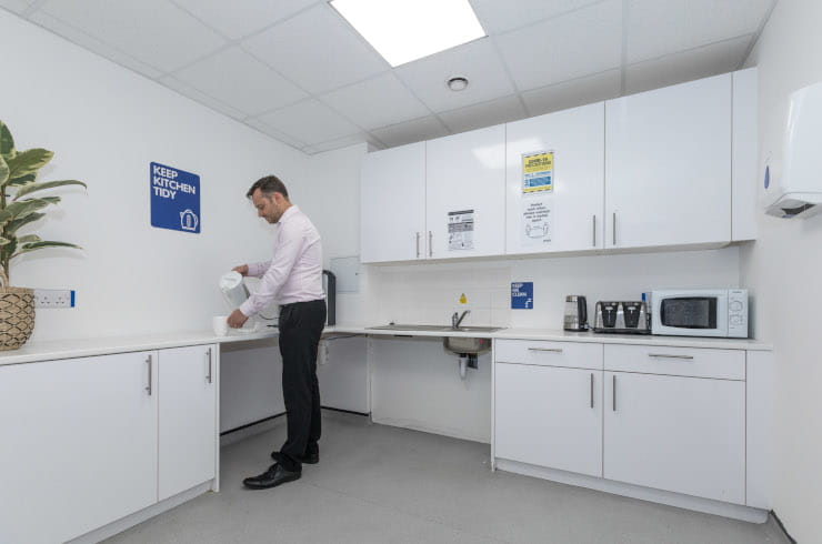 Access Offices Charlton - kitchen