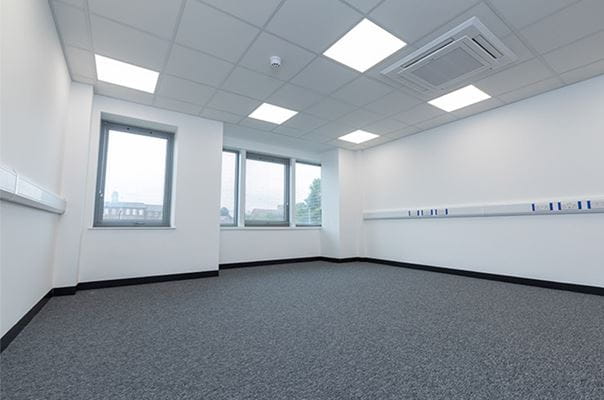 Access Offices Streatham - large office